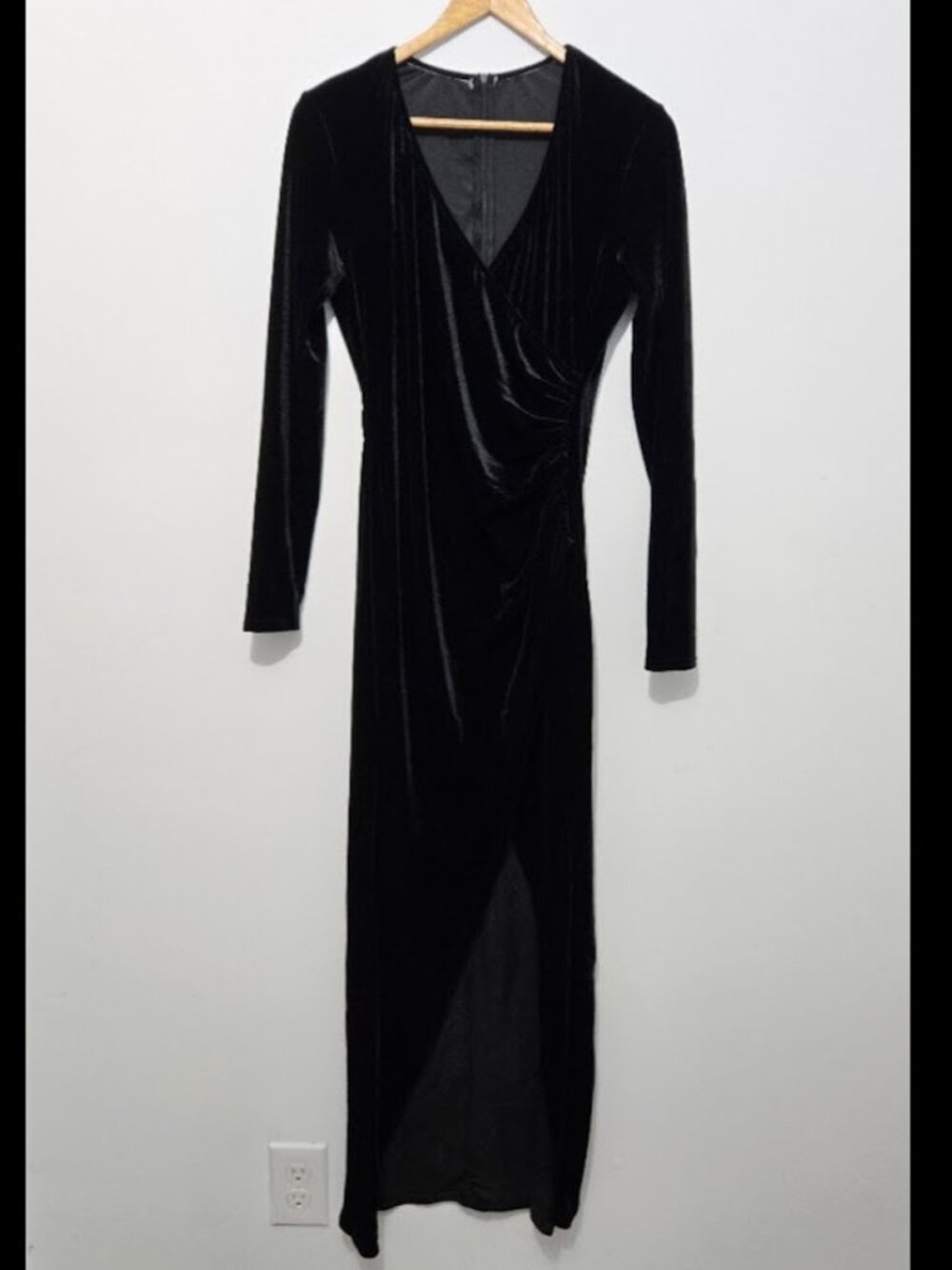 Womens Black Velvet Faux Wrap Dress Size M Long Sleeves Goth Party Holiday Event